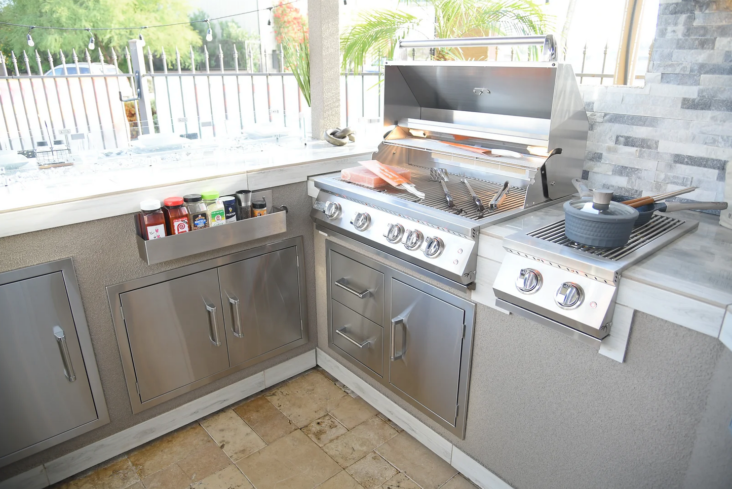 Outdoor Kitchen Spice Rack Speed Rail