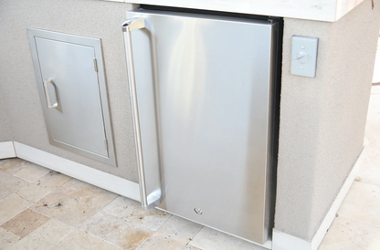 Pro Built-In Outdoor Kitchen Refrigerator with Temp Control Soda Rack Pro Sleeve